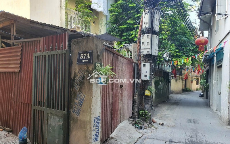 Đất Tô Ngọc Vân, 240m2, 2 thoáng, cách phố đúng 10m, giá 354 triệu/m2. 0962 996 331